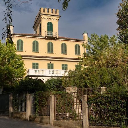 B&B Villa Ferrari Asti Exterior photo