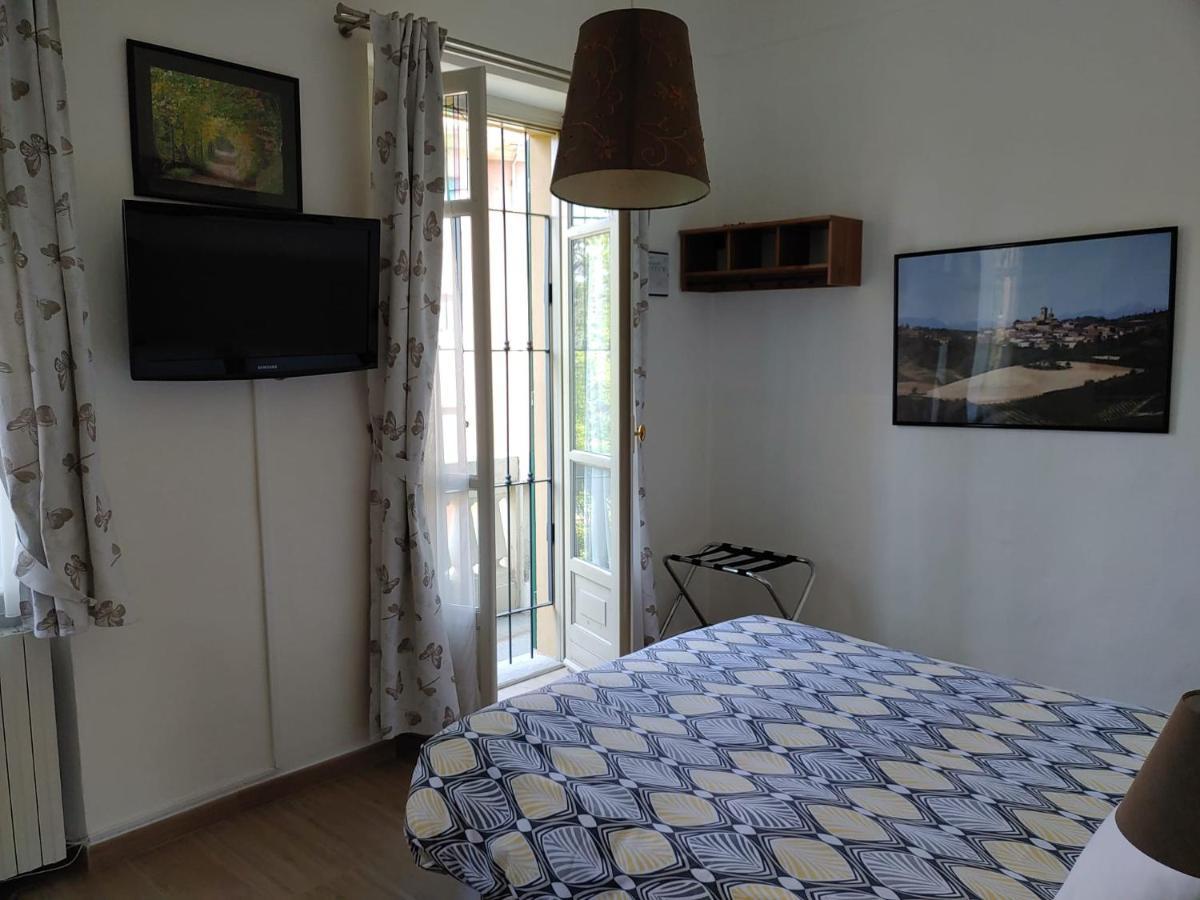 B&B Villa Ferrari Asti Exterior photo