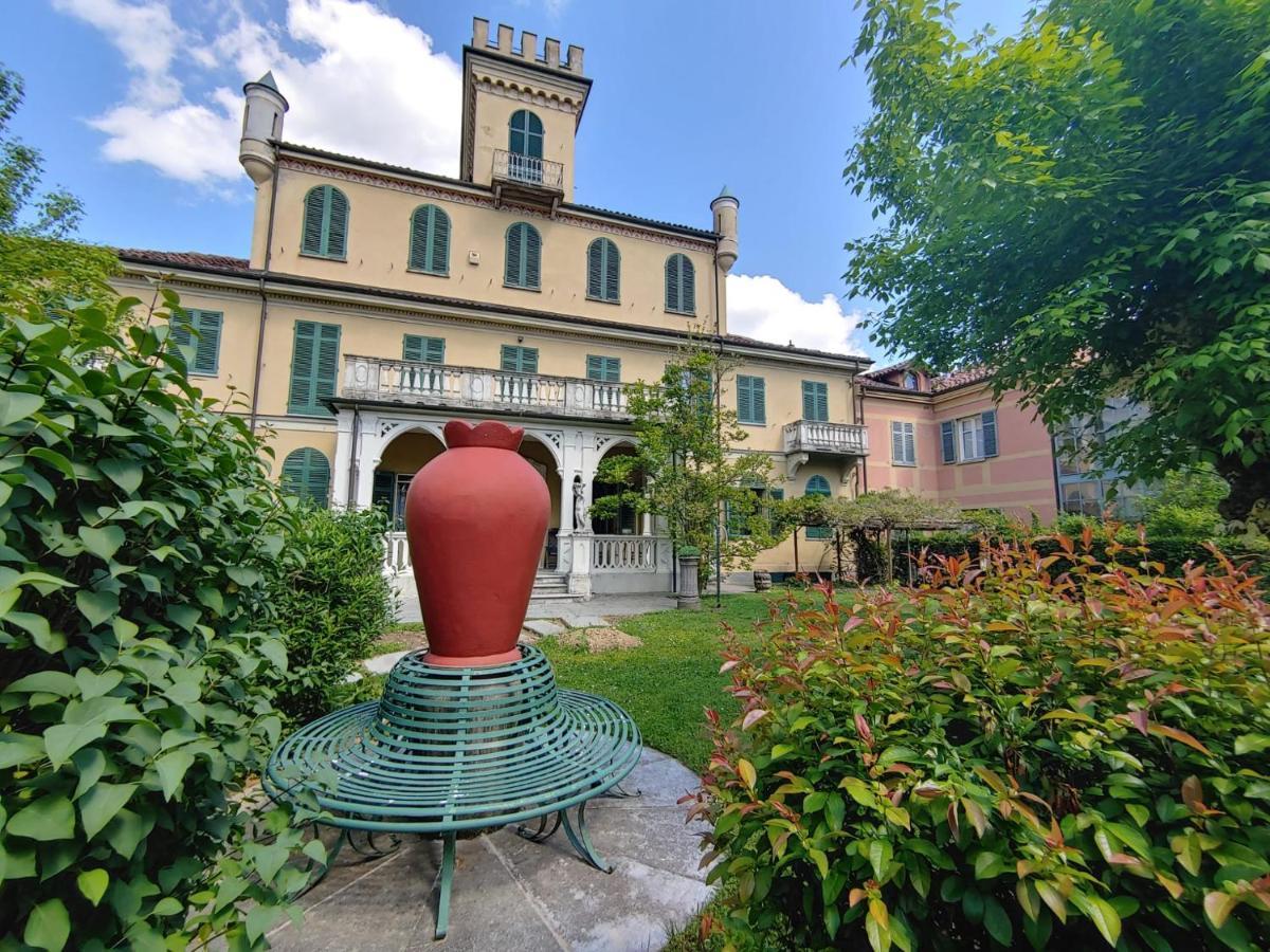 B&B Villa Ferrari Asti Exterior photo