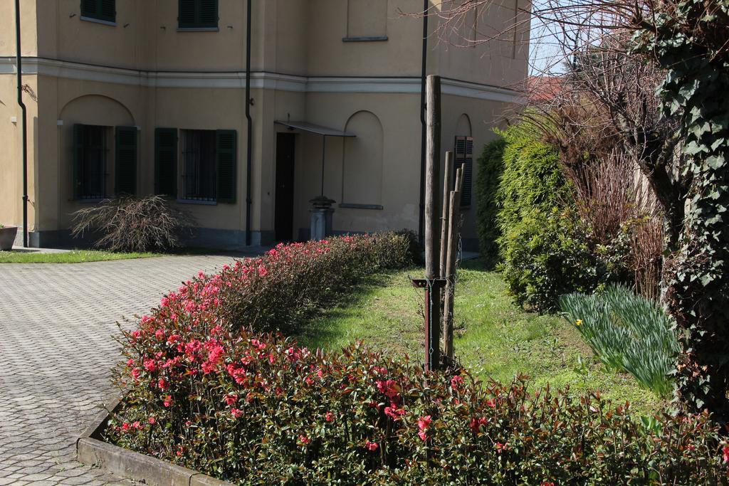 B&B Villa Ferrari Asti Exterior photo