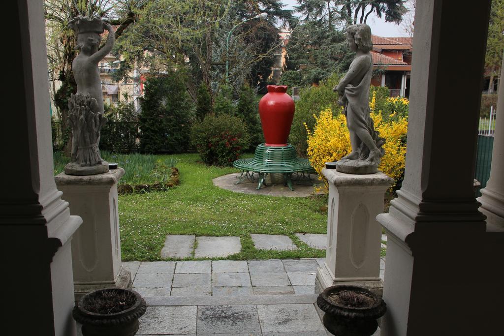 B&B Villa Ferrari Asti Exterior photo